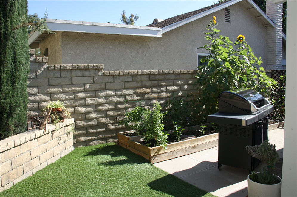 Artificial Turf in the Corner